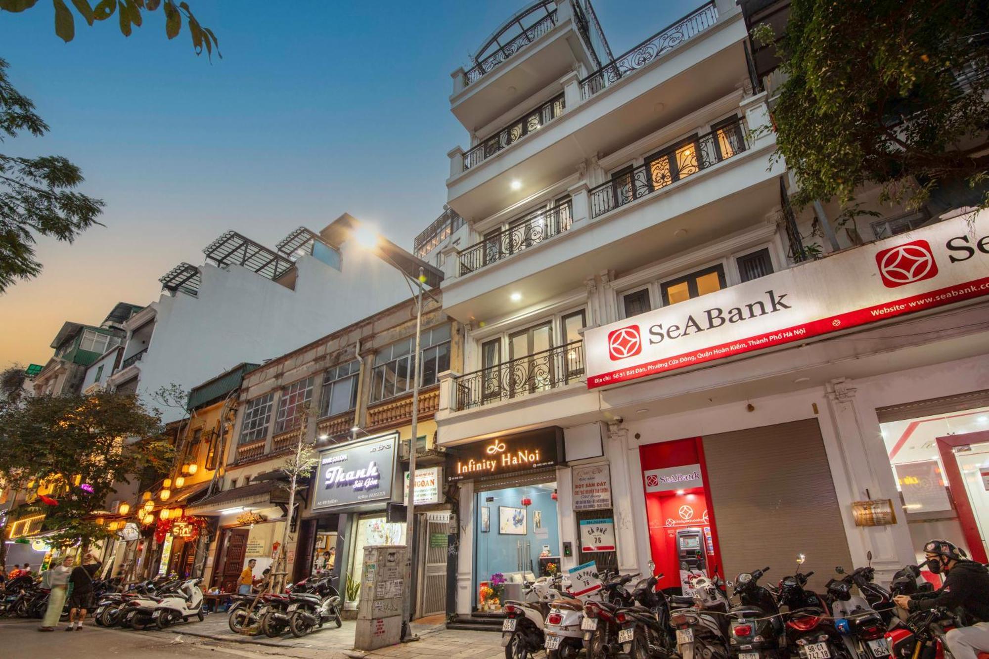 Infinity Hanoi Hotel & Travel, Hanoi